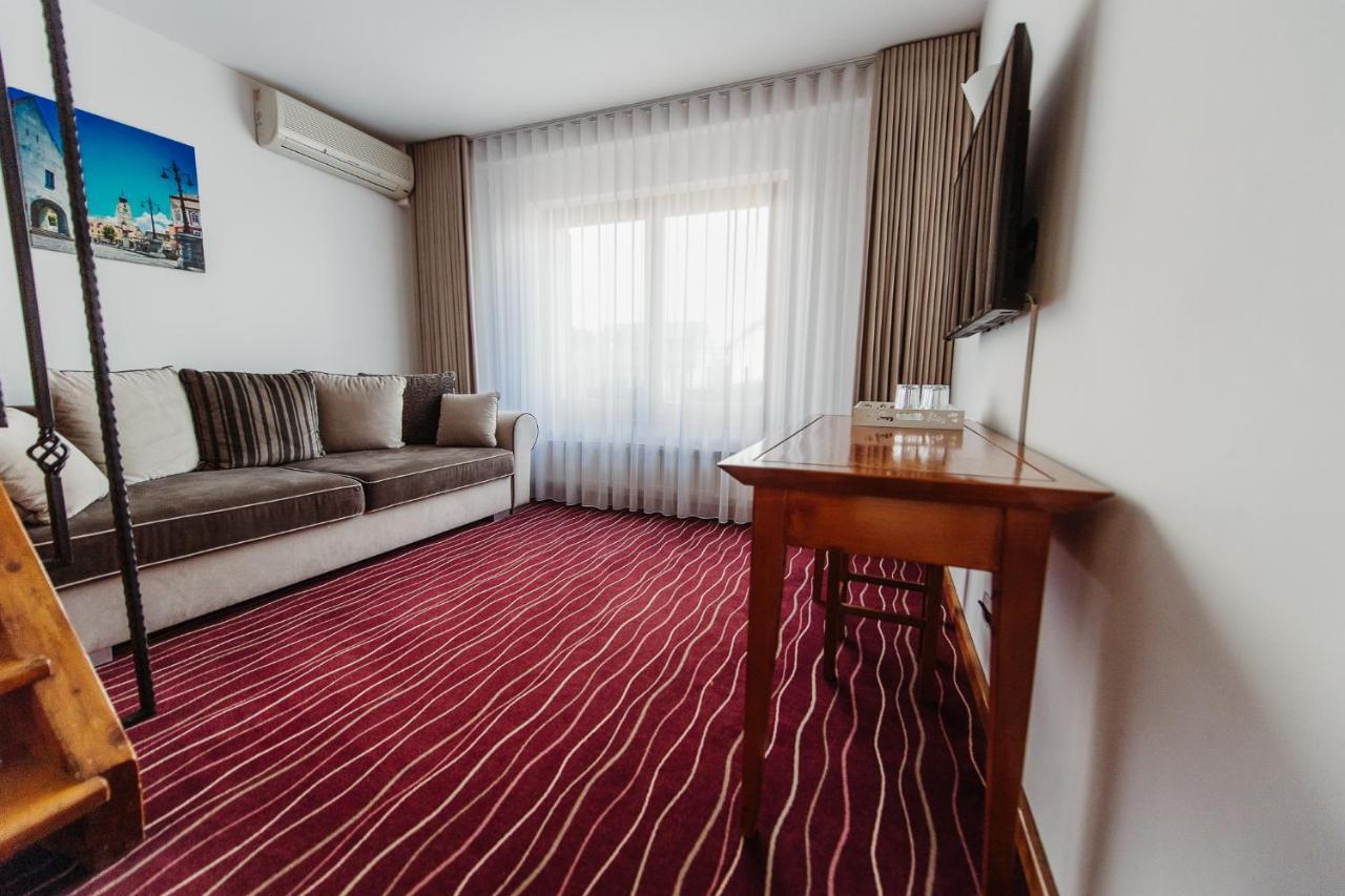 Boutique Damiani Hotel Sibiu Exterior photo