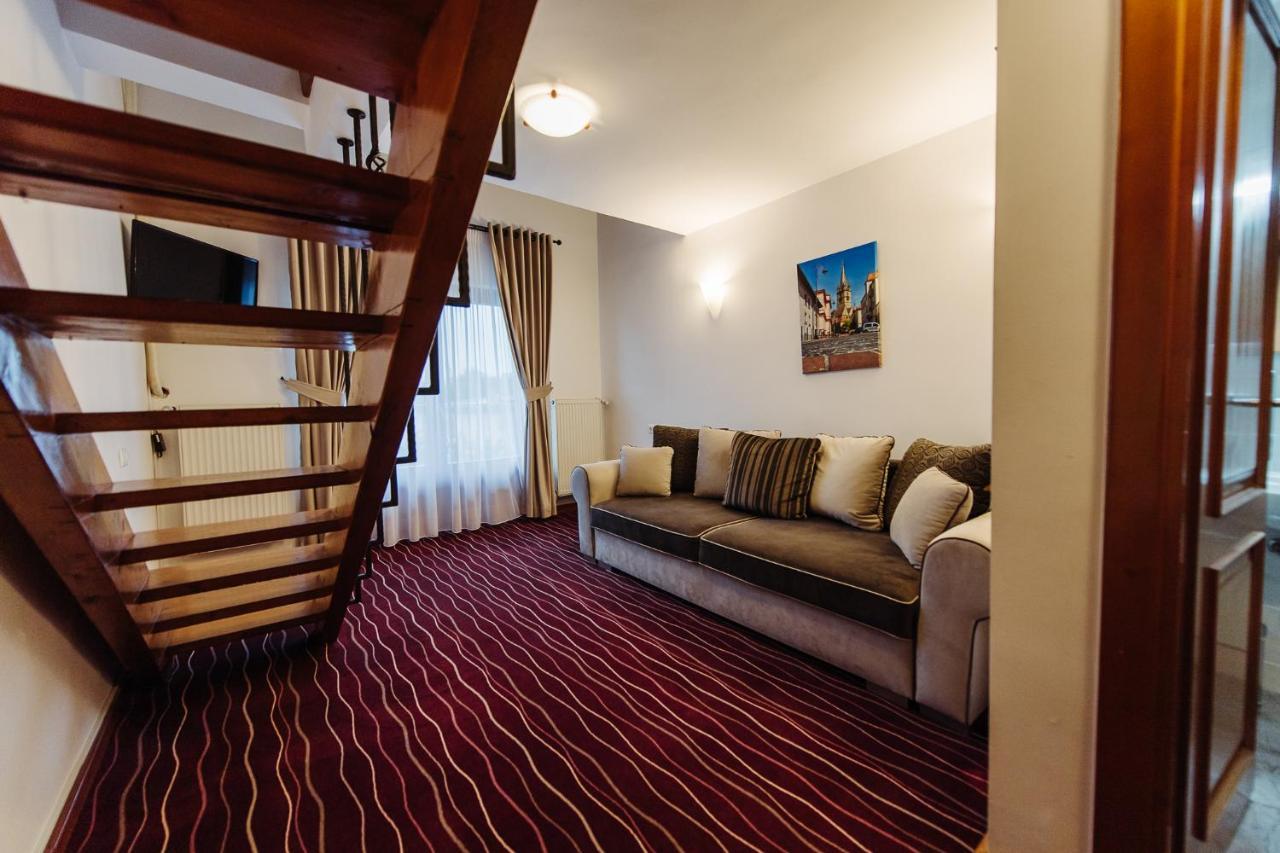 Boutique Damiani Hotel Sibiu Exterior photo