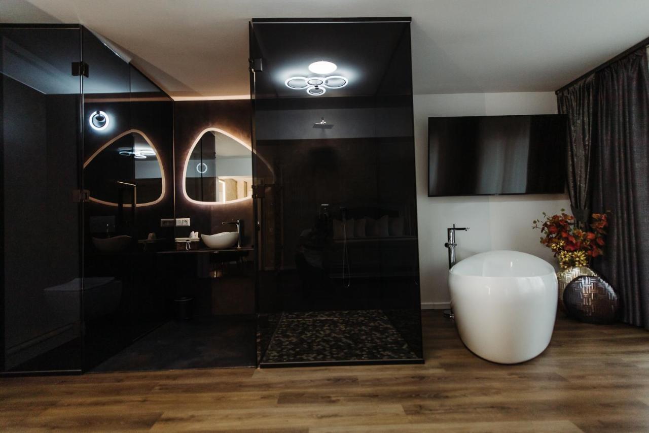 Boutique Damiani Hotel Sibiu Exterior photo